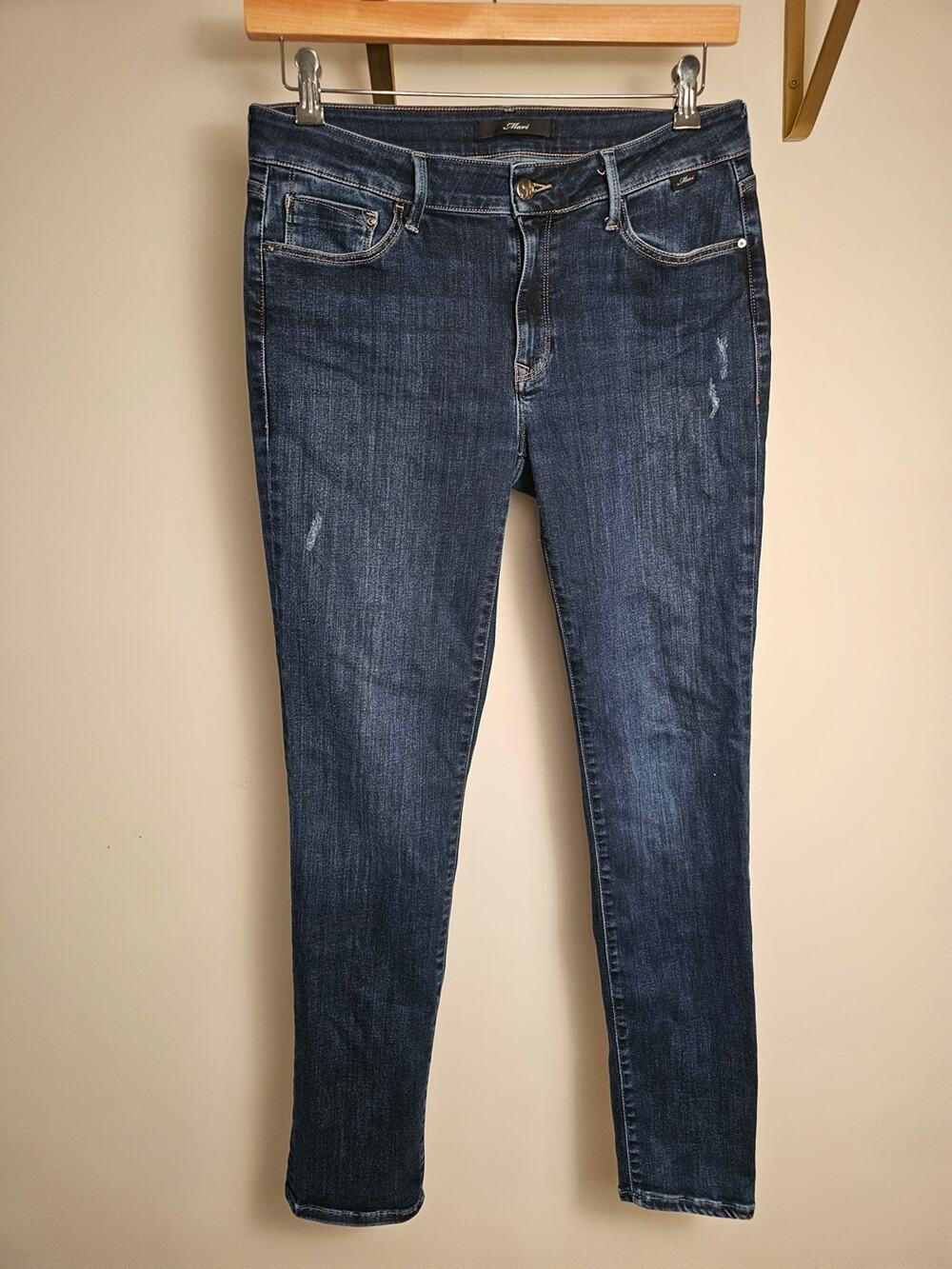 Dark Wash Women’s Skinny Jeans - Blue
